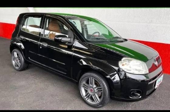 FIAT UNO 1.0 EVO VIVACE 8V FLEX 4P MANUAL FIAT UNO 1.0 EVO VIVACE 8V FLEX 4P MANUAL